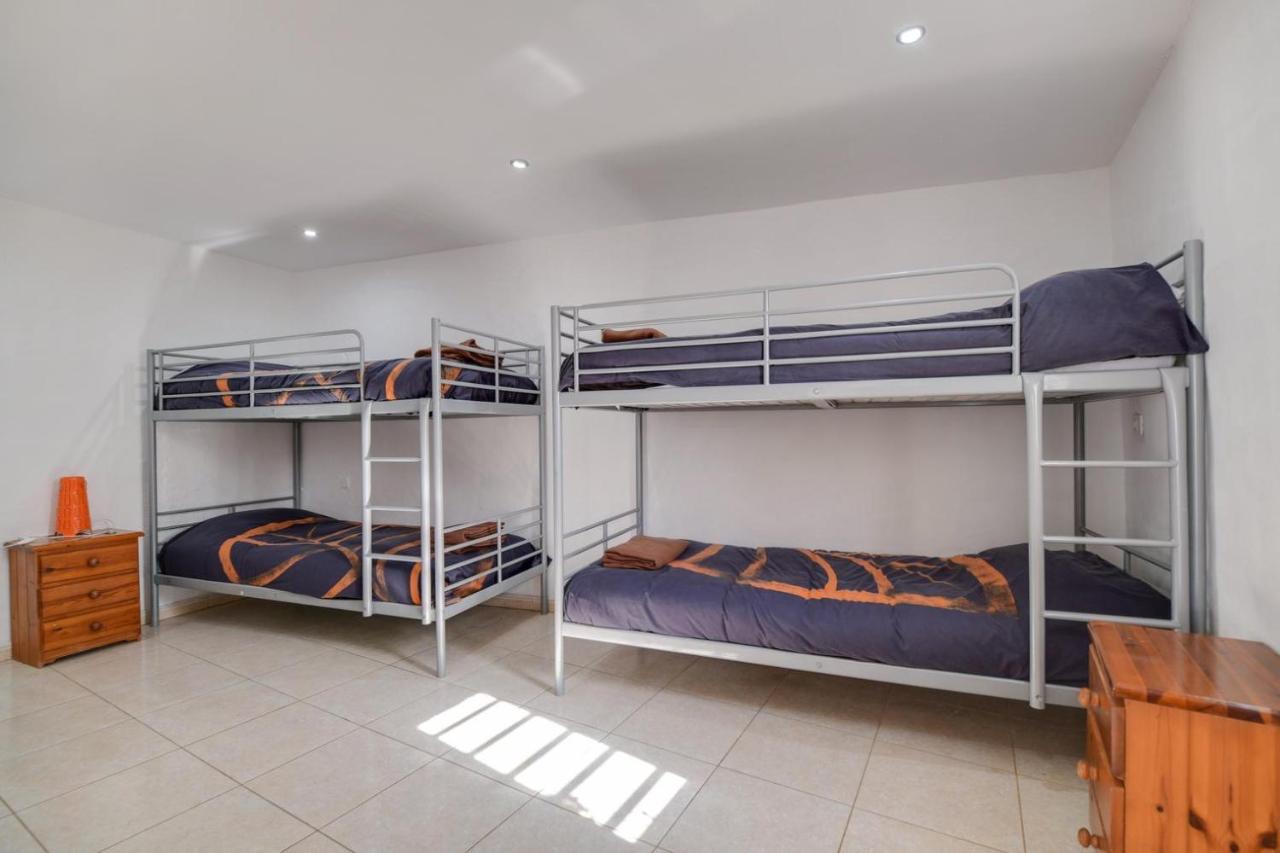 Casa Blanca Villa Tias Bagian luar foto